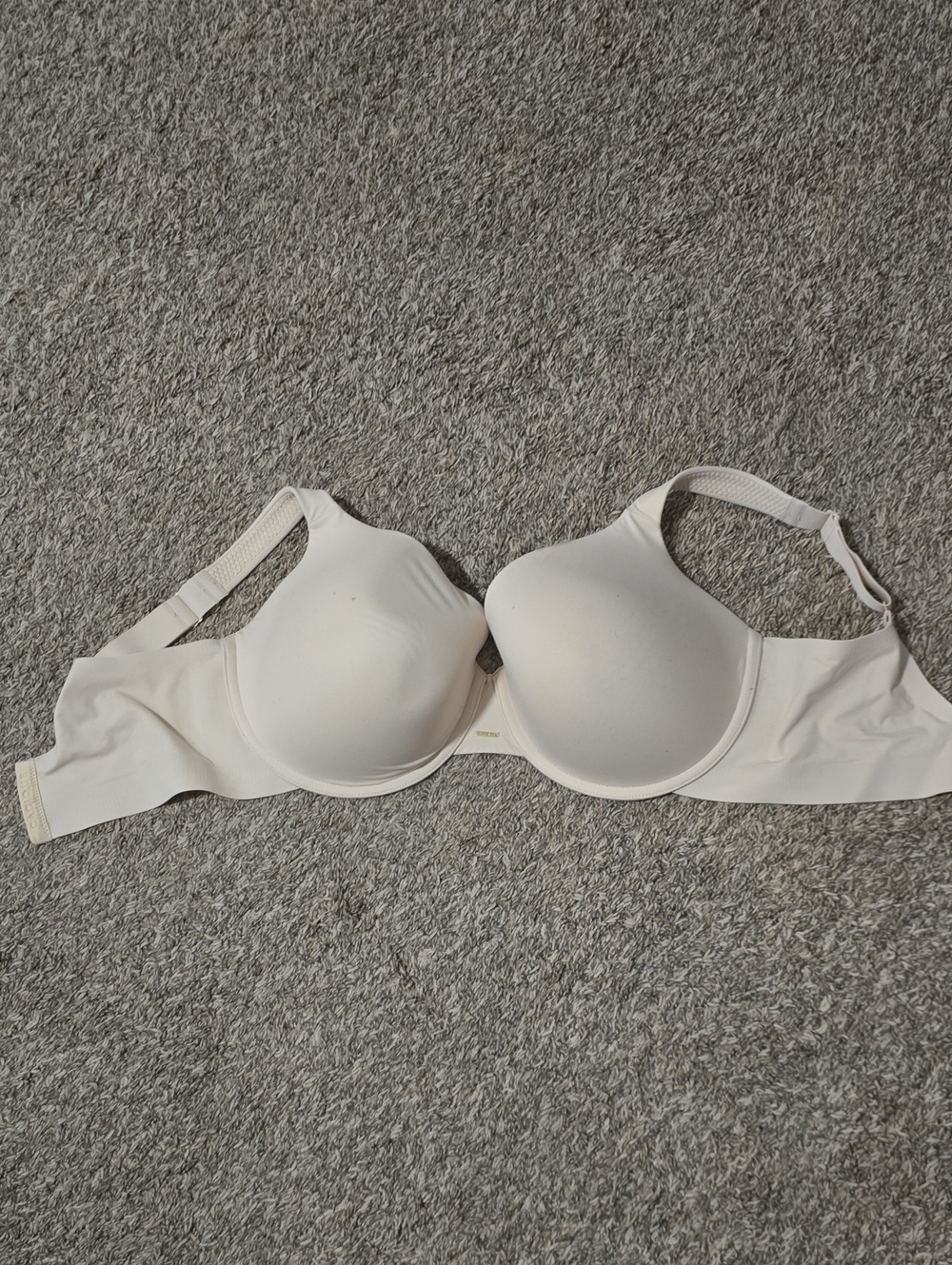Cacique Smooth Light Cream Full Coverage Bra